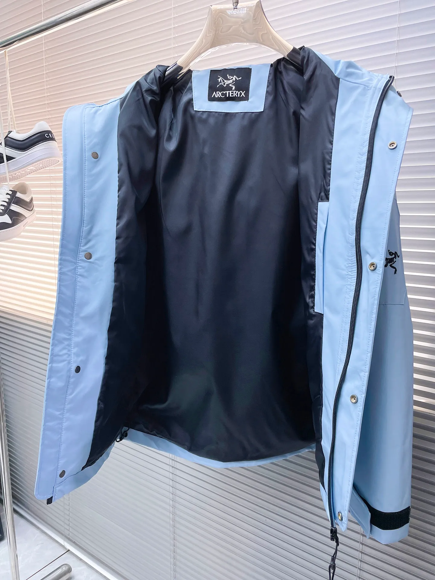 Same Style， ， 2026 New Arrival ， Original Premium Breathable ， ， ， Quality。 ， Sizes：M～3XL， 195